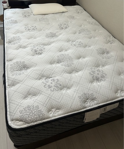 【新品】値段交渉可　374,000円　大塚家具　キングスダウン　ダブルマットレス　インシグニアDX VFRCHD