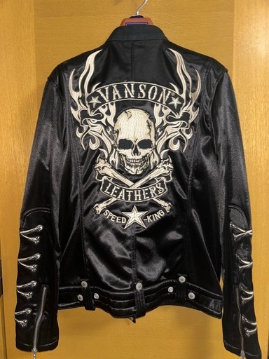 VANSON スカル刺繍 ブラックレザー風ジャケット