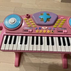 おもちゃ　ピアノの画像