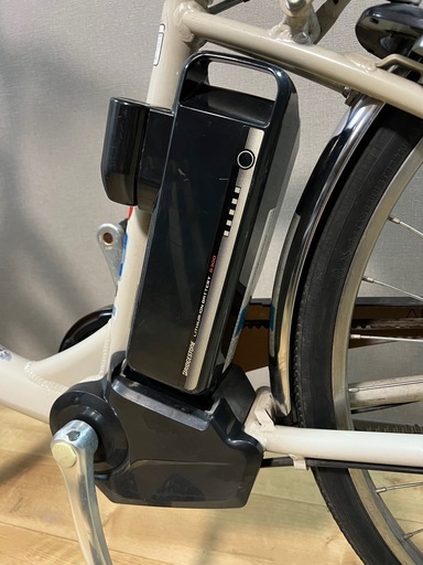 美品✨ ブリヂストン電動自転車、バッテリーB300