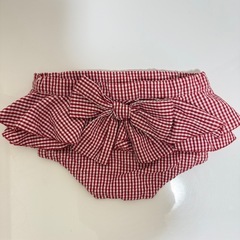 【新品】キッズ フリルパンツ 100サイズ 3歳向け ギンガムチェック 赤リボンの画像
