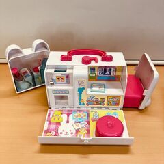 メルちゃん おしゃべりいっぱい うさぎさんきゅうきゅうしゃの画像