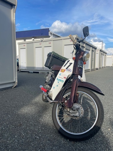 「お話中」ホンダ エンジンはかかります スーパーカブ50 ボアアップ スイングアームが曲がってます