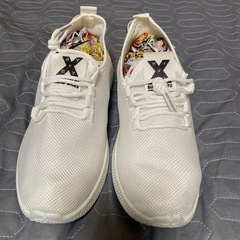 🉐お値下げ！‼️⑥24.5cmのホワイト軽量スニーカー❣️の画像