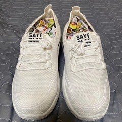🉐⑦24.5cmのホワイト軽量スニーカー❣️の画像