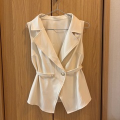 レディースベストの画像
