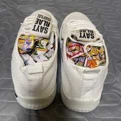 🉐お値下げ！‼️⑨25cmのホワイトスニーカー❣️の画像