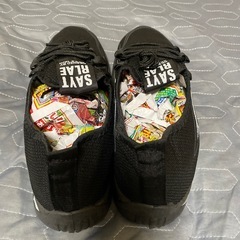 🉐⑩黒色の軽量スニーカー❣️の画像