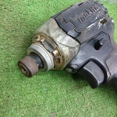 マキタ/makita TD147D 充電式インパクトドライバー【野田愛宕店】【店頭取引限定】【中古】管理番号：ITXWDC587JJOの画像