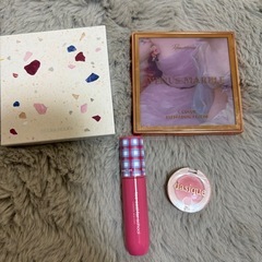 化粧品まとめ売り ブルベ夏向けの画像