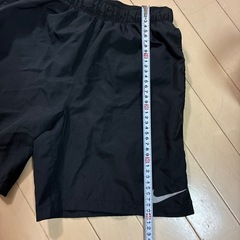 NIKEインナー付ショートパンツの画像