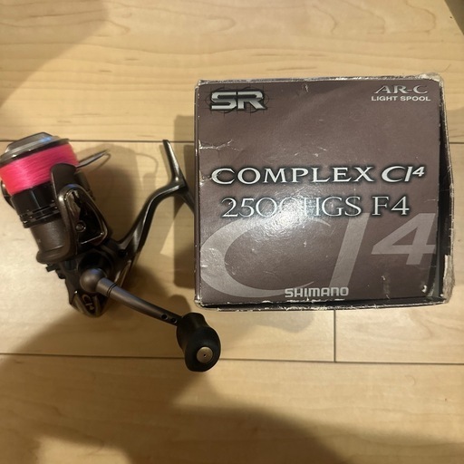 定価2万　SHIMANO COMPLEX C14 2500HGS F4 スピニングリール