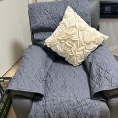 リクライニングソファ　1人用　サロン　椅子　グレーの画像