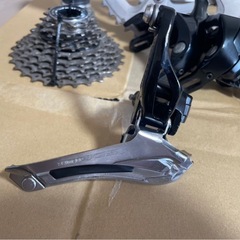 来月29日引っ越し早目に連絡下さい。SHIMANO 105 R5800 11速ミックスの画像