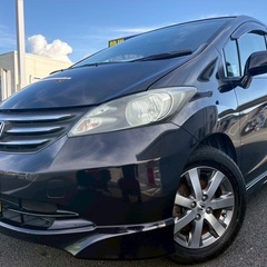 7人乗り☆低走行9万キロ台☆月々1.1万円〜分割払い可❗️車検2年付き！大人気☆HONDA フリード☆ナビ付き☆走行中DVD見れます☆便利なバックカメラ付き☆ETC付き☆電動スライドドア付き☆事故修復歴無し☆ドライブレコーダー付きのフル装備☆‼️の画像