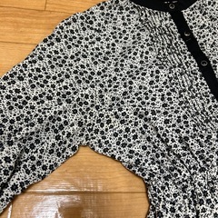 花柄ワンピース　フリーサイズの画像
