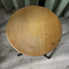 ✨コンパクト✨ 折りたたみ式 丸椅子 / スツールの画像
