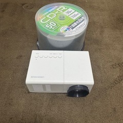 ポータブルミニプロ
ジェクターの画像