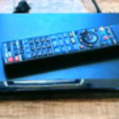 【超美品！】 32インチテレビ  ブルーレイレコーダー 高音質スピーカー付き 【格安】の画像