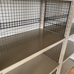 スチールラックの画像