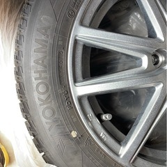 (取引先確定済み)ヨコハマタイヤ　スタッドレスタイヤ　4本セット(アイスガード　5プラス)の画像