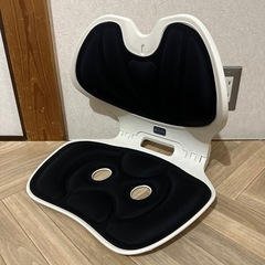 LASSE MOA 姿勢サポートチェアの画像