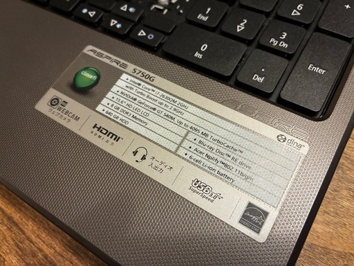 Acer Blu-rayドライブ内蔵ノートPC