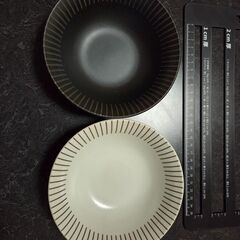 お皿　新品おゆずりします♪の画像