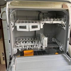 食器洗い乾燥機　Panasonic NP-TY11の画像