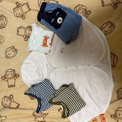 70サイズ 子ども服  UNIQLO piccolo フタフタの画像