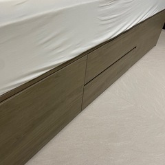 シングルベッドフレームの画像