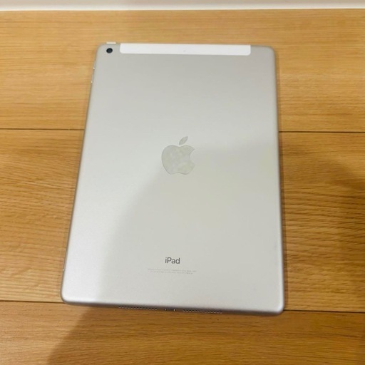 Apple iPad 5世代 本体 アイパッド