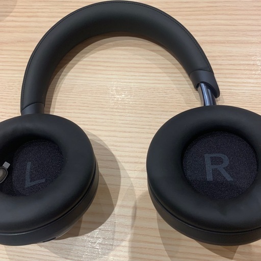 ヘッドホン　SoundCore space one ブラック　
