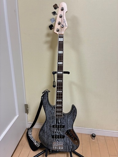 GrassRoots ジャズベース ミディアムスケール 黒白ストライプ 美品