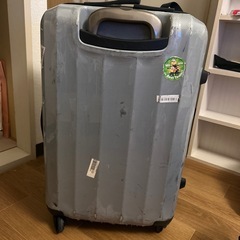 キャリーケースの画像