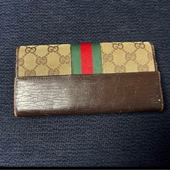 GUCCI財布
の画像