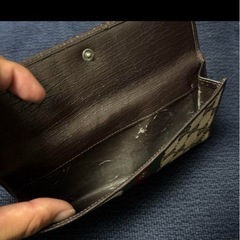 GUCCI財布
の画像