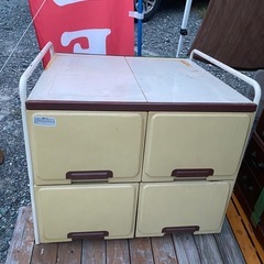 キャビネット　工具入れなどに　の画像