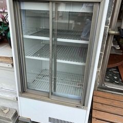 業務用冷蔵庫　小型ショーケース　ガラス扉