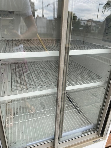 業務用冷蔵庫　小型ショーケース　ガラス扉