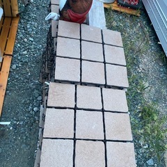 【引渡者確定済み】まとめ売り　ジョイント式接続タイル　80枚くらい 引渡者確定済み】まとめ売り ジョイント式接続タイル 80枚くらい