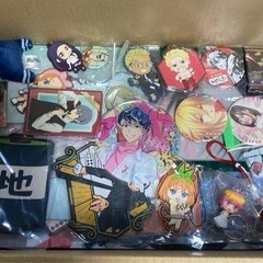 アニメグッズたくさん大量缶バッジカードまとめ売り断捨離