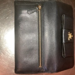 プラダ　長財布　レディースの画像
