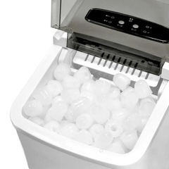 美品　VERSOS ベルソス 家庭用 コンパクト 高速製氷機 2サイズの氷 製氷機 自動 製氷器 製氷 氷メーカー アイスメーカー アウトドア 宅飲み vs-ice011 ホワイトの画像