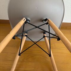 [9/23午前まで] シェルチェアの画像