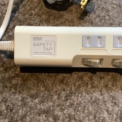 ①延長コード3m 4タップスイッチ付きの画像