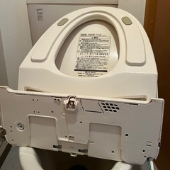 東芝温水洗浄便座の画像