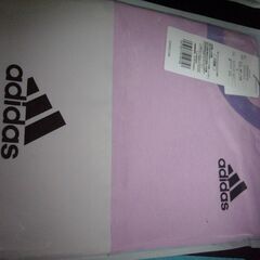 グンゼ　adidas(アディダス) Tシャツ 【ユニセックス】 半袖 クルーネック 新品未使用　定価2500円の画像