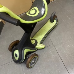 キックボード　三輪車の画像