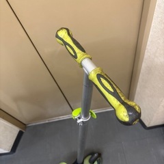 キックボード　三輪車の画像